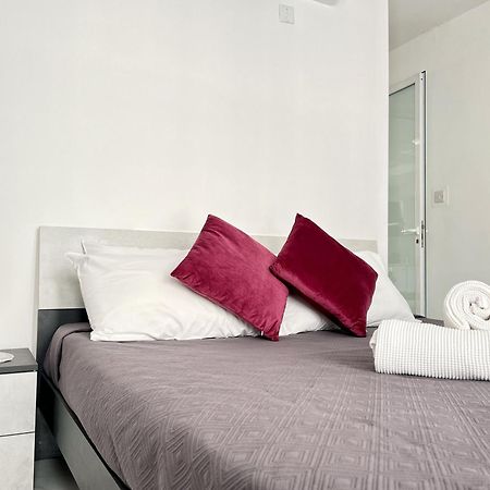 Marina Apartments Msida Exterior foto
