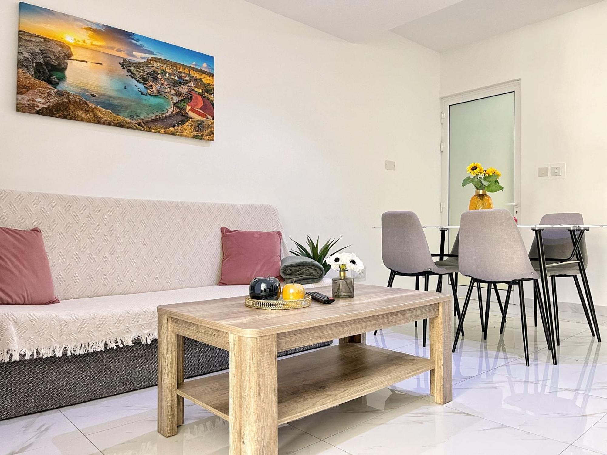 Marina Apartments Msida Exterior foto